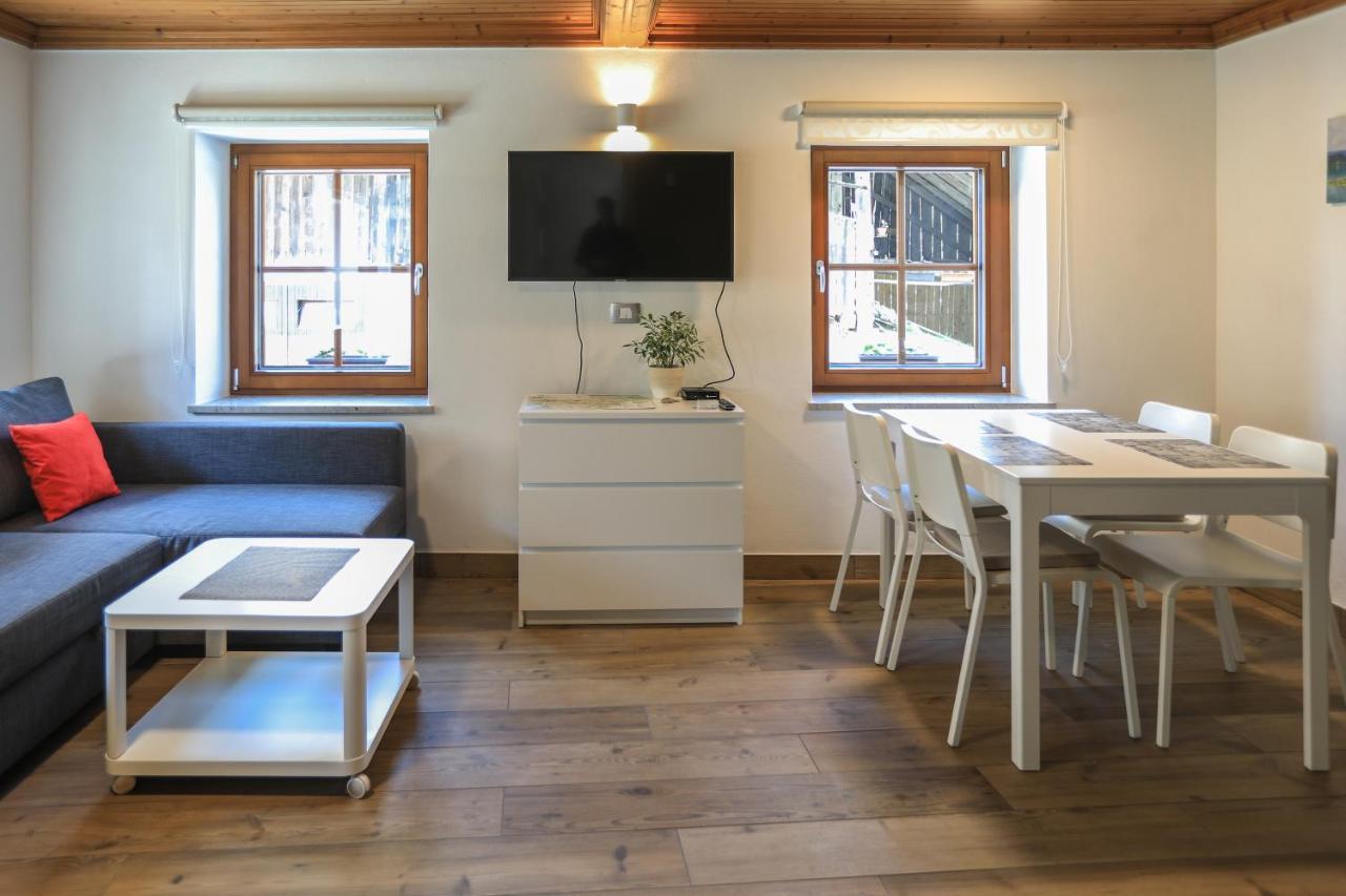 Apartmaji Tina ゴレンスカ地方 エクステリア 写真